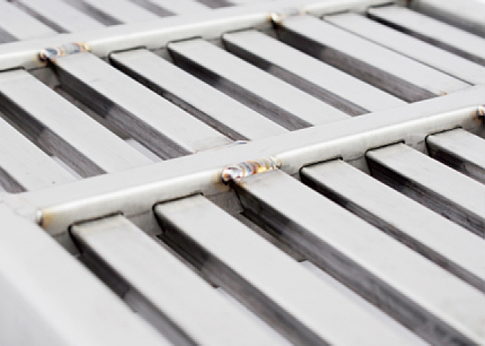 倒三角尖鏈型管體上部管面